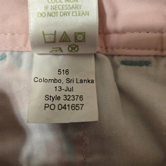 Lilly Pulitzer Callahan Short Multi Trippin and Sippin Size 00 - Picture 6 of 6